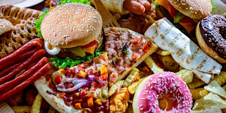 Are Cheat Meals Ruining Your Relationship with Food? – IronMag Bodybuilding & Fitness Blog