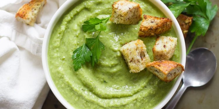 Herbed Fresh Pea Soup with Garlic Croutons