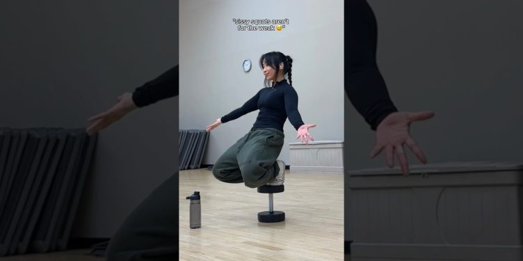 join my calisthenics beginner challenge via link in bio 🗣️ #gym #trending #fitness #workout