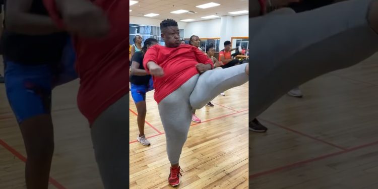 Be INSPIRED | Cardio ❤️ KICKBOXING workout routine by @stevenbaloyi3082