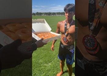 22 weeks of diet coming to an end 🍩 #gym #gymmotivation #bodybuilding #diet