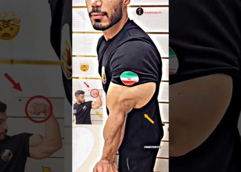 BRO HIS TRICEPS 🥶 BODYBUILDER AURA 💀 GYM MOTIVATION #bodybuilder #triceps #workout #shorts #viral