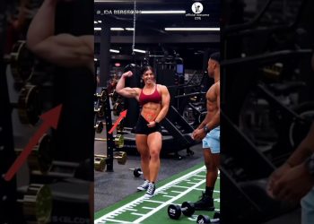 GIRLS AURA🥶BODYBUILDER POWER💀GYM WORKOUT💀#shorts #motivation #bodybuilder #idabergfoth #edit fyp