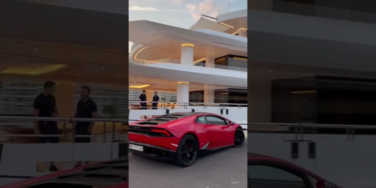 Millionaire spotting billionaire #monaco #luxury #lifestyle #rich #money #life #style #shorts