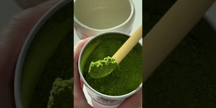 making a matcha latte at home 🍵