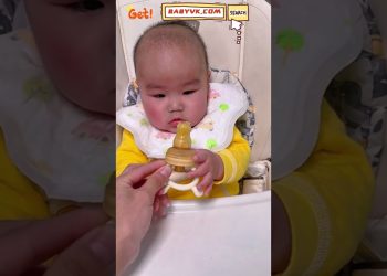 How to Soothe Teething Babies and Provide Nutrition Easily? Baby Fruit Feeder to the Rescue! #baby