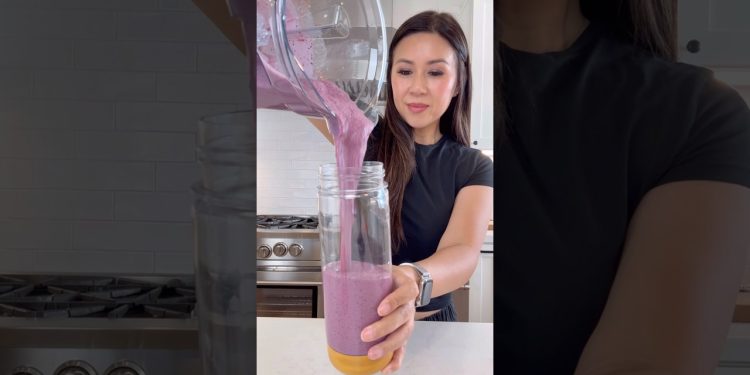 Berry Banana Protein Smoothie for Weight Loss