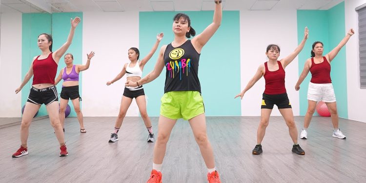 27 Minute Dance Workout At Home | Exercise To Lose Weight FAST | Zumba Class