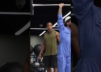 ELITE Powerlifter ANATOLY SHOCKED Bodybuilders in a GYM #anatoly #fitness #gym