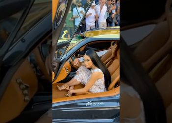 Lady in Gold Pagani Huayra #luxury #billionaire #monaco #supercars #lifestyle #life #millionaire