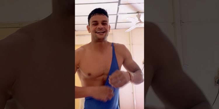 Tinku Jiya 🤣💯🔥 #rajatfauji #motivation #bodybuilding #trend # #bodybuilding #ssb #fitness#fyp#fit