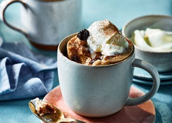 Cinnamon bun mug cake | Slimming World Blog