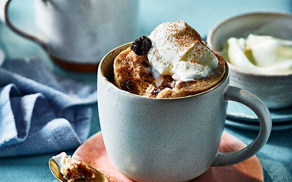 Cinnamon bun mug cake | Slimming World Blog