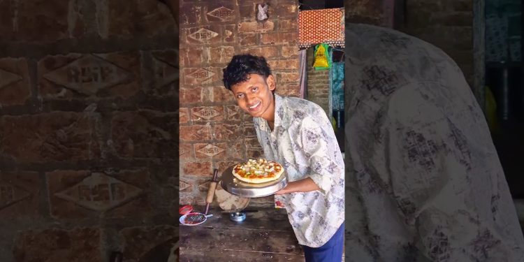 Kisne kaha pizza banao 🥰 #cooking #food #recipe #vlog #vlogging #dailyvlog #lifestyle #shorts