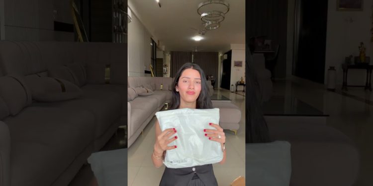 Unboxing My Winter Collection 😍 #neetubisht #unboxing #lifestyle #fashion #trending #beauty