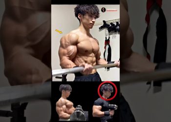 SLEEPER BUILD 🥶 BODYBUILDER AURA 💀 GYM WORKOUT #bodybuilder #shortsviral #fyp