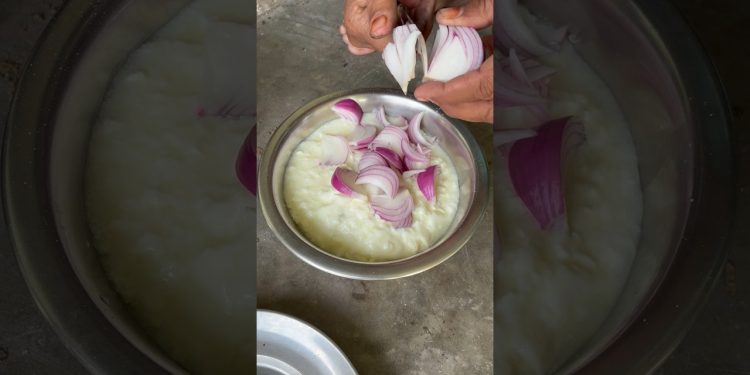 दही रोटी #rajasthan #rajasthanifood #villagelife #gaon #youtubeshorts #shorts #foodreels #viralshort