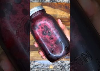 Agua de Jamaica #aguafresca #hibiscus #healthy #easyrecipe