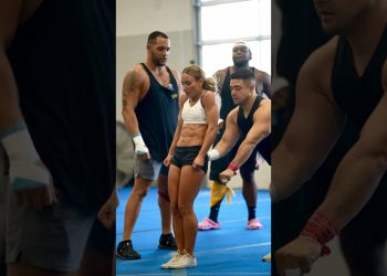 When you have to use your raw power #cheerleading #workout #fitness #stunts #gym @GabiButler