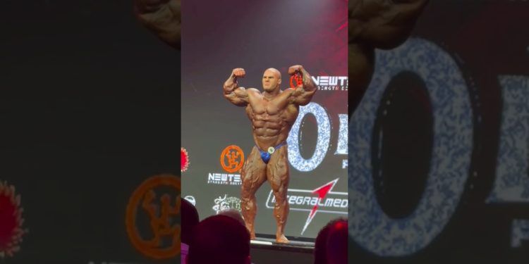 NICK WALKER POSING MR OLYMPIA😱 #mrolympia #bodybuilding #gym