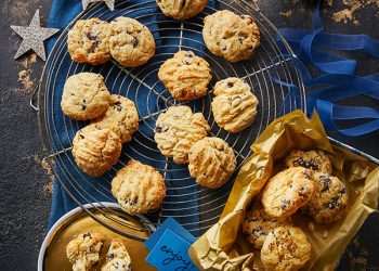 Slimming World chocolate chip cookies