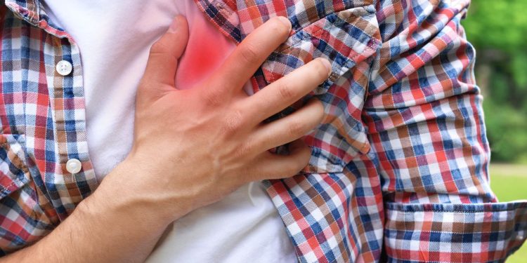 Web Stories – 6 Warning Signs And Symptoms Of A Heart Attack