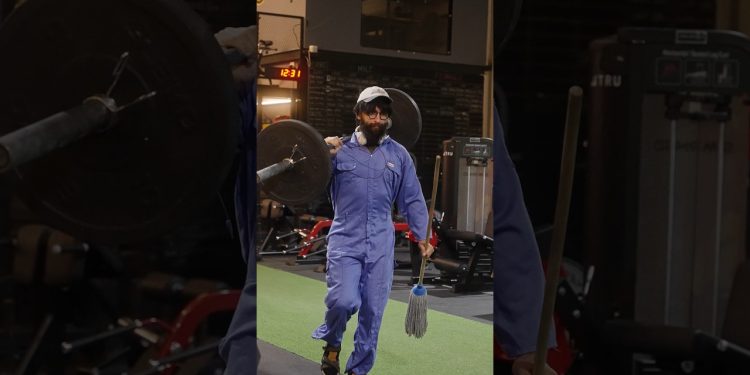 HOW ANATOLY Train for the PRANKS #anatoly #fitness #gym