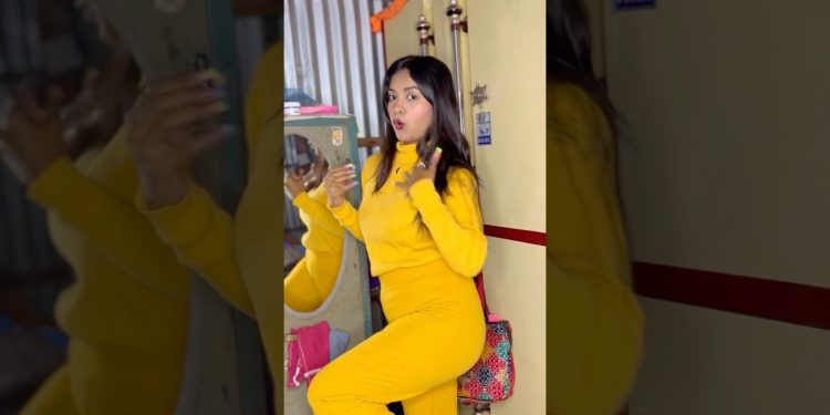 Live get ready with me 🌻💛 #grwm