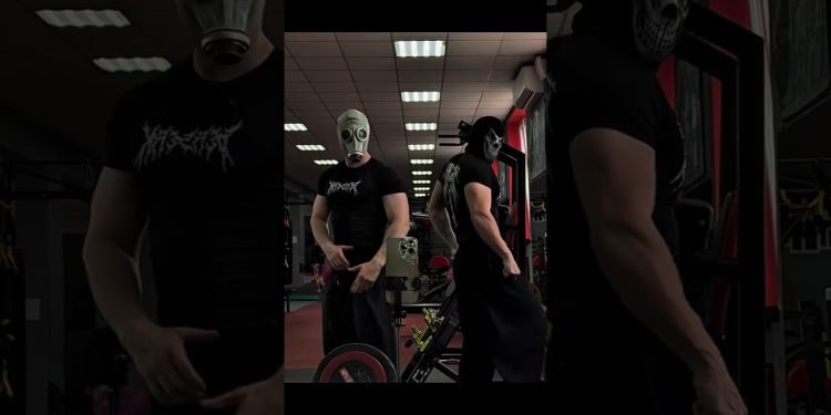 🤫#gym #fitness #muscle #physique #gymmotivation #fitnessmotivation #athletic #back