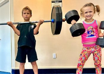 Epic Strength of These Kids Shocked Bodybuilders!