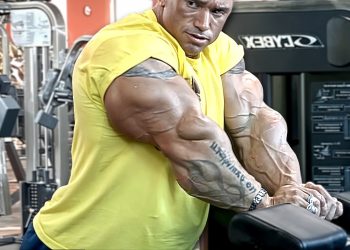 ARM DAY WITH BLOND MYTH – CRAZIEST ARMS EVER SEEN IN BODYBUILDING – LEE PRIEST MOTIVATION