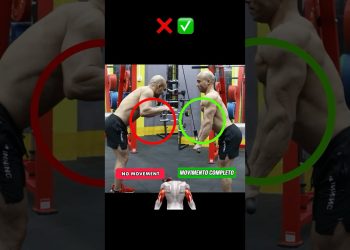 "Triceps Pushdown Technique: Spine Alignment Matters!"#shorts #fitness #motivation