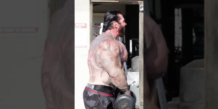 Rich Piana kills shoulders at Muscle Beach. Watch full movie on Patreon.com/GenerationIron