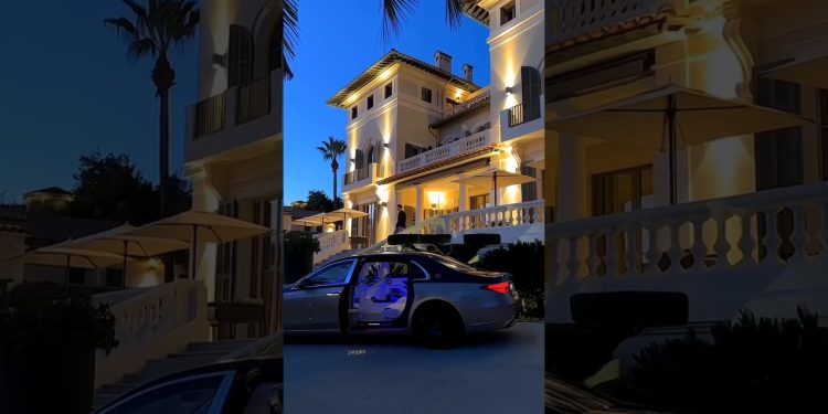 💎 Billionaire Lifestyle Aesthetic 🌌💸 #luxurylifestlye #millionairevibes #wealthymindset