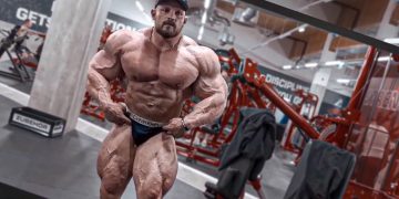 ONE HOUR OF PURE BODYBUILDING MOTIVATION –  GRIND EP 13