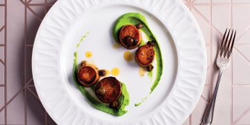 Vegan King Oyster Mushroom ‘Scallops’ with Pea Puree