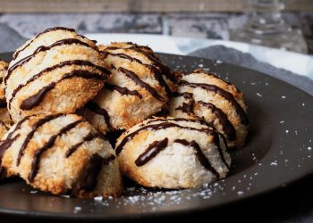 39 best vegan aquafaba recipes to make with chickpea water