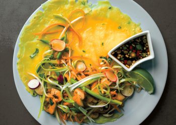 Naturally Vegan Vietnamese Pancakes (Bahn Xeo)