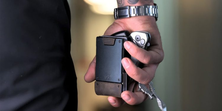 15 Stylish Valentine’s Day Gifts For Men (2026 Edition)