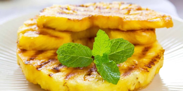 Easy Grilled Pineapple – Oh My Veggies