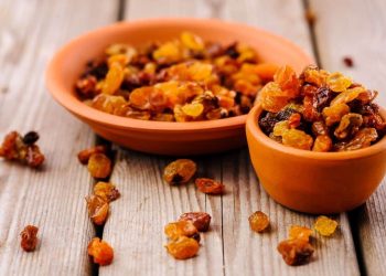 Raisins (kishmish) – Benefits, Nutrition, And Recipes