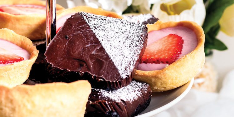 Vegan Mint Chocolate Tortes