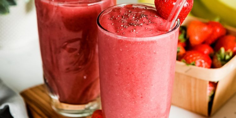 50 Easy Fruit Smoothie Recipes