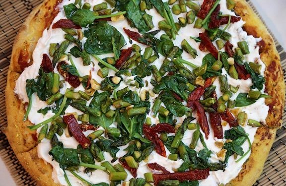 White Pizza with Asparagus and Spinach