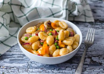 Gnocchi with Vegan Sausage and Gravy