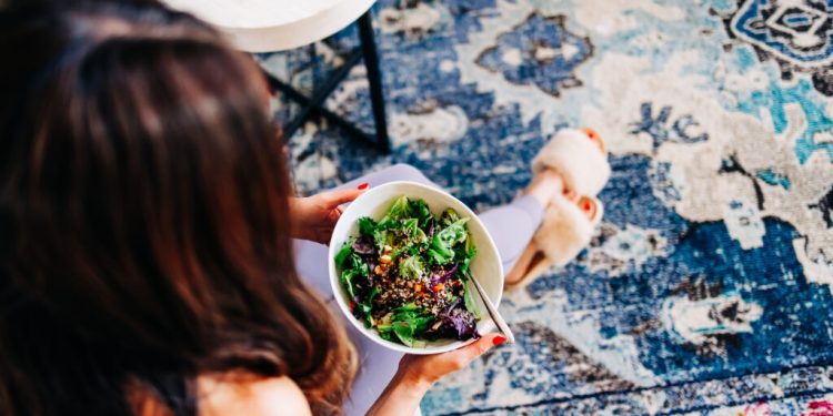 How to Meal Prep for a Week on a Budget (With a Full Plan + Grocery List)