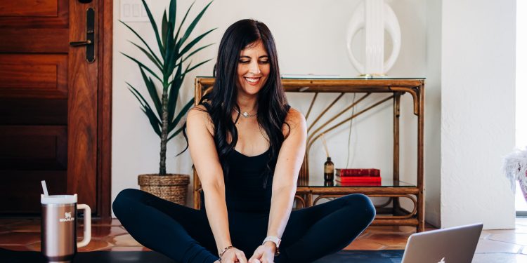 Beginner Strength Training Plan for Women Over 35