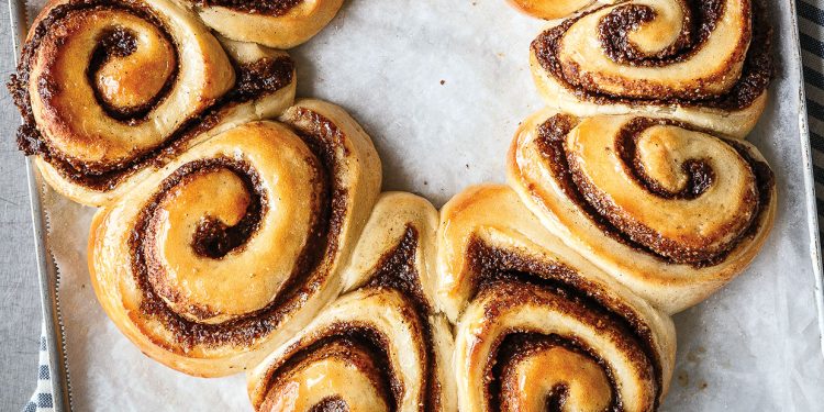 Ultimate Vegan Cinnamon Rolls Recipe