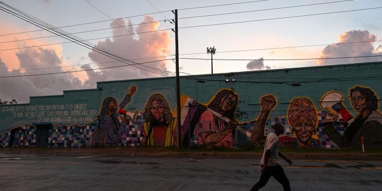 Where Florida’s Gun Violence Exacts Its Biggest Toll on Black and Latino Children