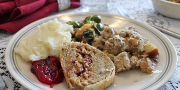 12 tips for surviving your first vegan Thanksgiving